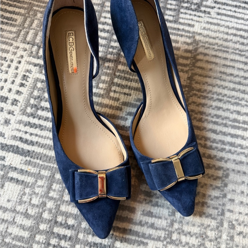 BCBGeneration Dark Blue Heels with Gold Bow